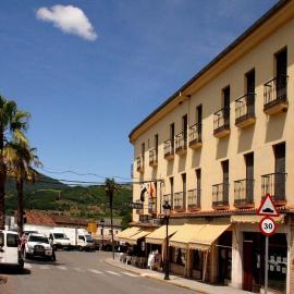 Hotel Hispanidad，位于瓜达卢佩的酒店
