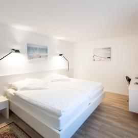 Hotel Hohberg "Next to BBC Arena"，位于沙夫豪森的酒店