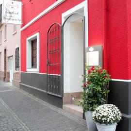 Gasthof zur alten Feuerwache，位于巴特亨宁根的酒店