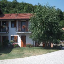 Casa Luis，位于弗留利地区奇维达莱的酒店