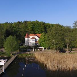 Gast-& Logierhaus Am Rheinsberger See，位于赖因斯贝格的酒店