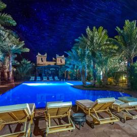 Chez Le Pacha - Authentic Sahara Hotel Mhamid，位于姆哈米德的酒店