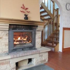 Arina Holiday House，位于Nasva的酒店