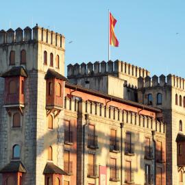 4-Sterne Burghotel Castillo Alcazar, Europa-Park Erlebnis-Resort，位于鲁斯特的酒店