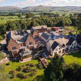 Appleby Manor Hotel & Garden Spa，位于阿普比的酒店