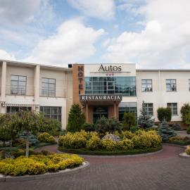 Hotel Restauracja Autos,位于库亚维地区索莱茨的酒店