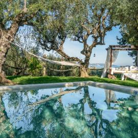 Vafias Villa - Tranquil Location, Ideal for Large Groups, by ZanteWize，位于利萨基亚的酒店