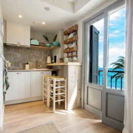 The Beach House Studios & Suites，位于哈维亚的酒店