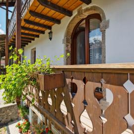 Albergo Diffuso "Col Gentile" Socchieve，位于Mediis的酒店