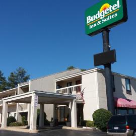 Budgetel Inn and Suites- FORT GORDON，位于奥古斯塔的酒店