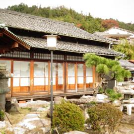 Guest House Toranjyo-lit，位于玉野市的酒店