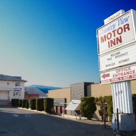Country View Motor Inn，位于坎卢普斯的酒店