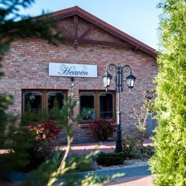 Hotel Heaven，位于Chabsko的酒店