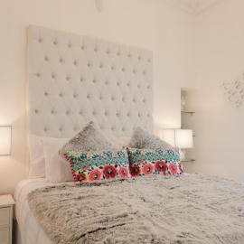 The Rooms at Bardons，位于Kilcullen的酒店