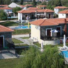 Kalloni village apartments，位于斯卡拉卡伦尼斯的酒店