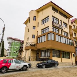 Hotel-Restaurant Ayan Piatra Neamt，位于皮亚特拉-尼亚姆茨的酒店