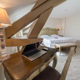 The Originals Boutique, Hôtel Les Poèmes de Chartres，位于沙特尔的酒店