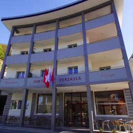 Albergo Porta Verzasca，位于戈尔多拉的酒店