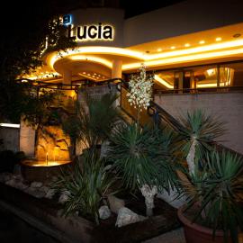 Hotel Santa Lucia，位于比比翁的酒店