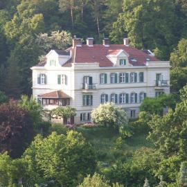 Waldpension Mück，位于坎普河畔加尔斯的酒店