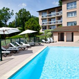 Hôtel du Lac,位于拉卡佩勒-维耶斯康的酒店