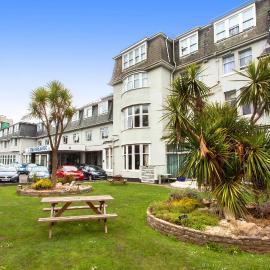 Heathlands Hotel，位于伯恩茅斯的酒店