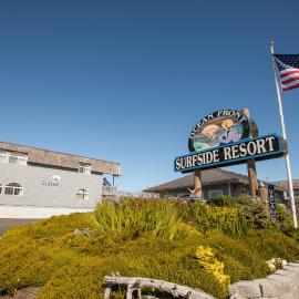 Surfside Resort，位于洛克威海滩的酒店