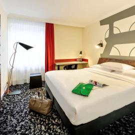 AKZENT Hotel am Schlosspark Herten，位于黑尔滕的酒店