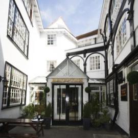 Talbot Hotel,位于斯托桥的酒店