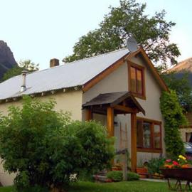 Charlie's Guesthouse，位于菲尔德的酒店