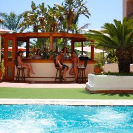 Hotel La Filadelfia，位于利帕里的酒店