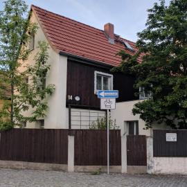 Ferienwohnung Pohle-Priske Radebeul，位于拉德博伊尔的酒店