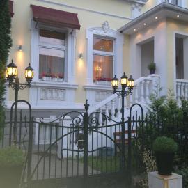 Berliner Hof,位于Dallgow的酒店