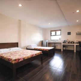 Pine Breeze Cottages