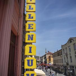 Hotel Millenium，位于比托拉的酒店