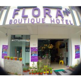 Hotel Flora Plus，位于金马仑高原的酒店