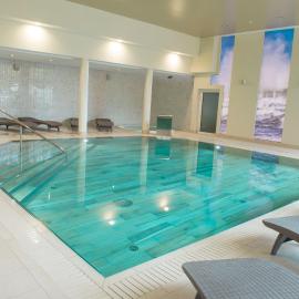 SeaPark Hotel Wellness & Spa，位于科沃布热格的酒店