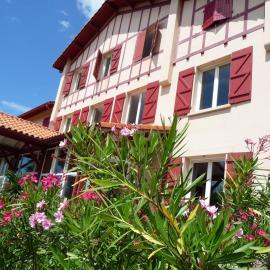 Village Vacances La Forêt des Landes，位于塔尔诺斯的酒店