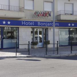 Hotel Bonjardim,位于托马尔的酒店