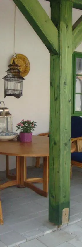 Ferienhaus Somloi Sellö，位于Somlószőlős的酒店