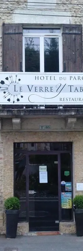 Hotel du parc，位于Vergt的酒店