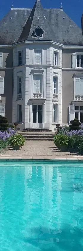 Château de Prety - Maison d'Hôtes，位于Préty的酒店