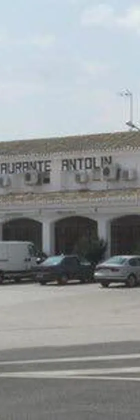 Antolin Guest House，位于Minaya的酒店