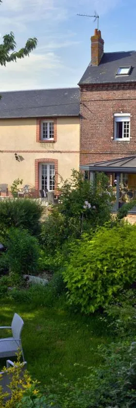 Chambres d'hôtes Ferme du Feugrès，位于Saint Germain la campagne的酒店