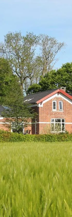 Skovlide Beautiful Farmhouse，位于Edslev的酒店