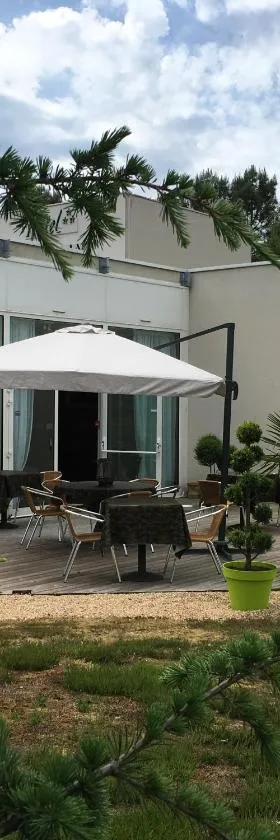 Logis des Sittelles，位于蒙福尔勒热努瓦的酒店