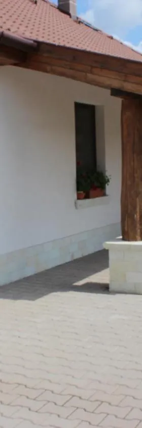 Pillangó Vendégház，位于Tállya的酒店