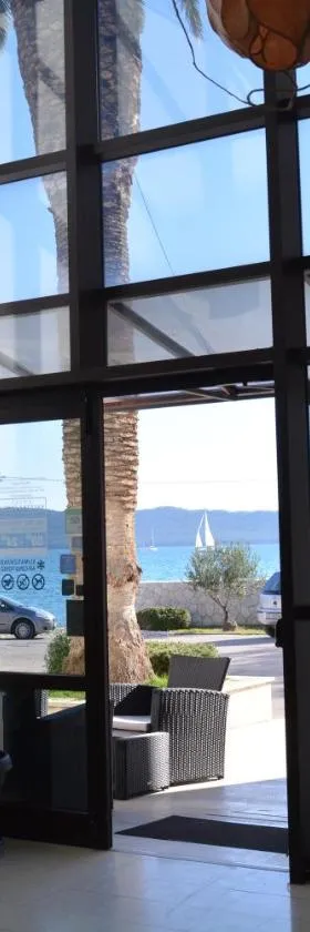 芭蕾舞学校酒店，位于卡什泰拉的酒店