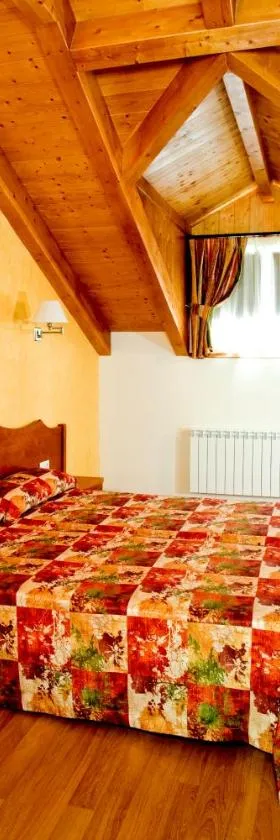 Hotel Montseny，位于Espúy的酒店