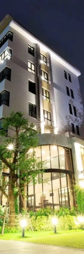 绿点公寓酒店，位于Ban Khi Sua的酒店